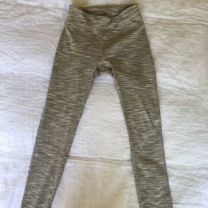 Outdoor Voices FreeForm leggings XSMALL